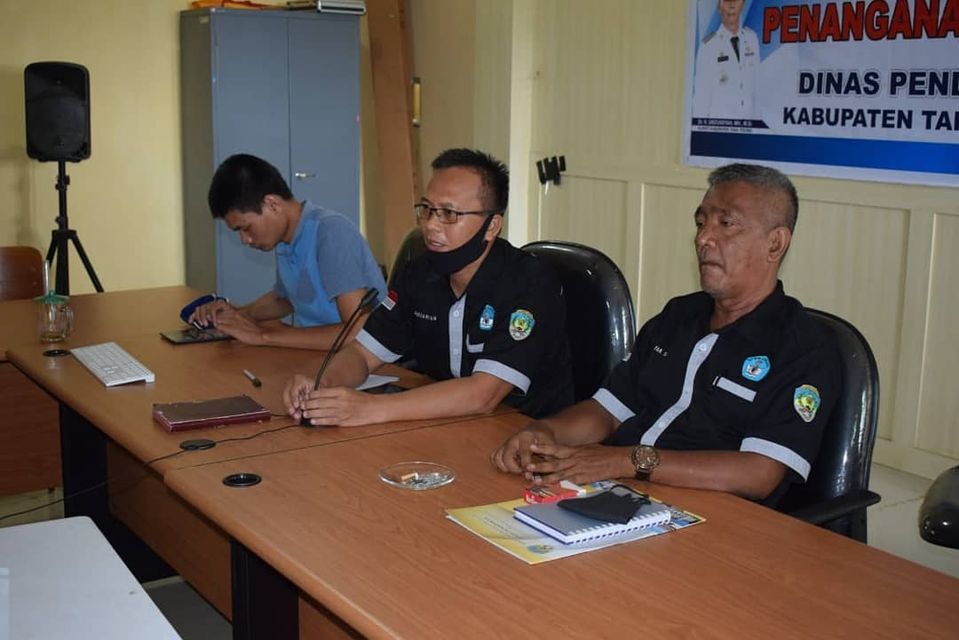 Pengembangan Bahan Ajar Literasi Baca Integratif