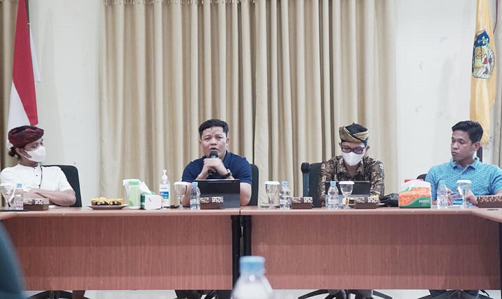 Rapat Bersama Pemuda Terkait Pelaksanaan Seminar Adat