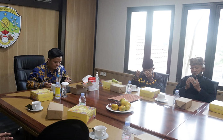 Audiensi Dengan Tokoh Adat Ulun Pagung Desa Sesayap dan Sepala Dalung