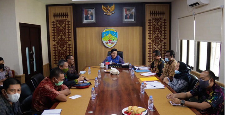 Rapat Dengan PDAM & Dinas PUPRPKP (Presentasi Perencanaan Kab. Tana Tidung)