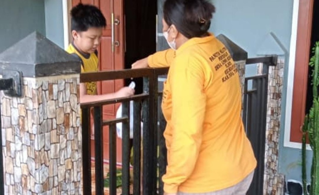 Pengantaran Makanan nasi kotak di Desa Limbu Sedulun