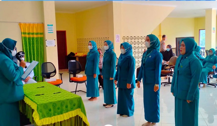 Pelantikan Ketua TP PKK Desa Se-Kecamatan Tana Lia Masa Bhakti 2021-2027