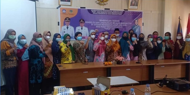 Bimtek Pengelolaan Lingkungan Belajar Berkualitas di Satuan Pendidikan Usia Dini Bagi Pusat Satuan Gugus Tahun 2021