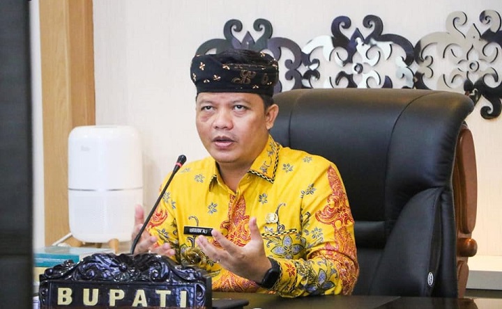 Webinar Nasional Pendidikan dan Launching Platform Sahabat Guru