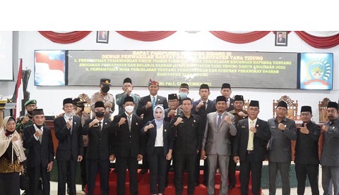 Rapat Paripurna XIX Masa Sidang III DPRD Tana Tidung