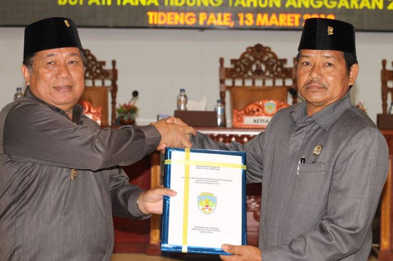 Paripurna DPRD Kabupaten Tana Tidung dengan Pemerintah Daerah KTT