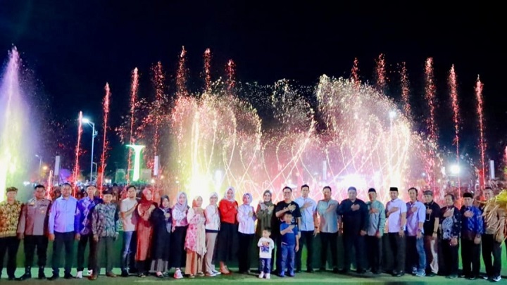 Bupati Tana Tidung Resmikan Dancing Fountain di Area RTH H. Joesoef Abdullah