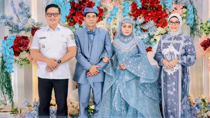 Bupati Tana Tidung Hadiri Resepsi Pernikahan Asmah dan Jamaluddin di Sesayap Hilir