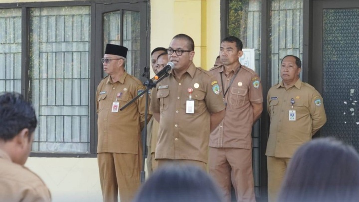 Sekda Tana Tidung Pimpin Apel Gabungan OPD di Halaman Dinas Kesehatan
