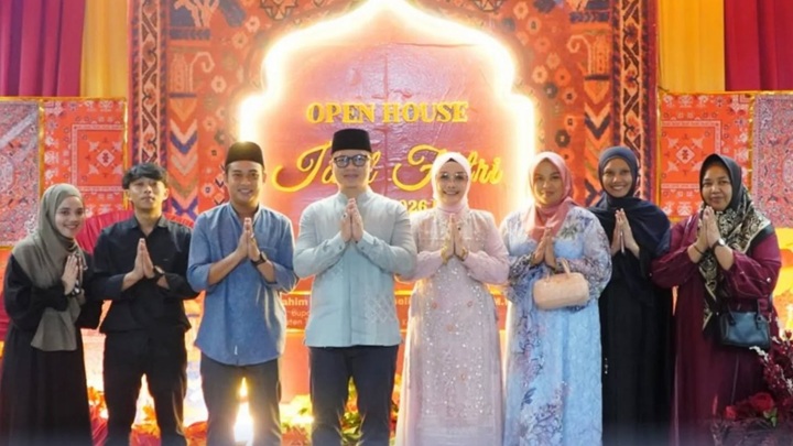 Hari Kedua Open House Bupati Tana Tidung Dipadati Masyarakat