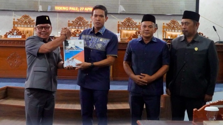 DPRD Tana Tidung Sampaikan Rekomendasi LKPJ 2025 dalam Rapat Paripurna IV