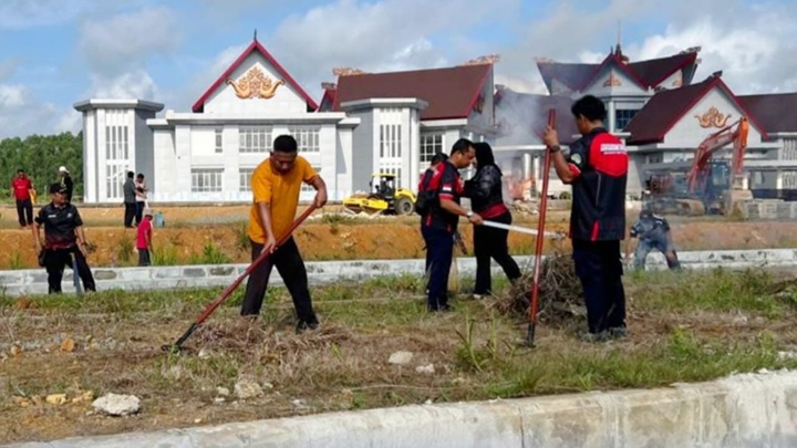 Pemkab Tana Tidung Gelar Gerakan Indonesia ASRI, Sekaligus Tinjau Persiapan Lokasi Upacara HUT ke-81 RI