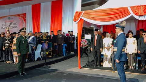 Perdana Digelar di Pusat Pemerintahan, Bupati Ibrahim Ali Pimpin Upacara HUT ke-81 RI di Tana Tidung