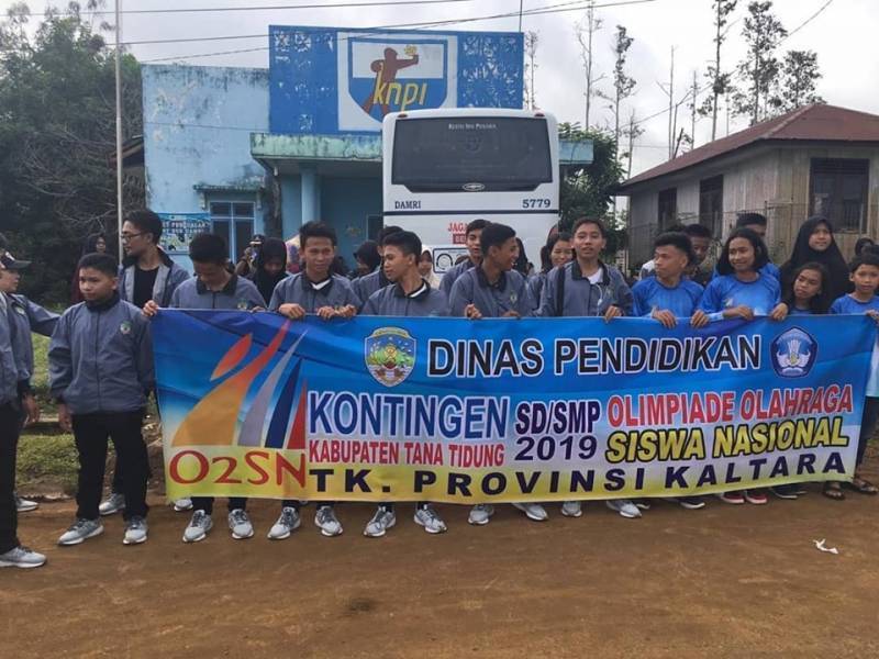 Pelepasan Kontingen O2SN dan FLS2N Kabupaten Tana Tidung Dalam Ajang Olimpiade Tingkat Provinsi Kaltara