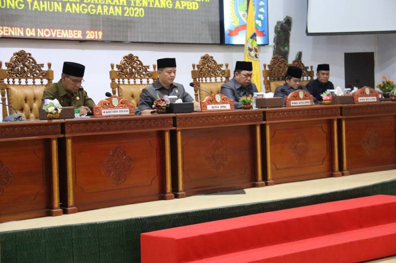 Rapat Paripurna XX, Jawaban dan Tanggapan Pemerintah Atas Pemandangan Umum Fraksi-fraksi