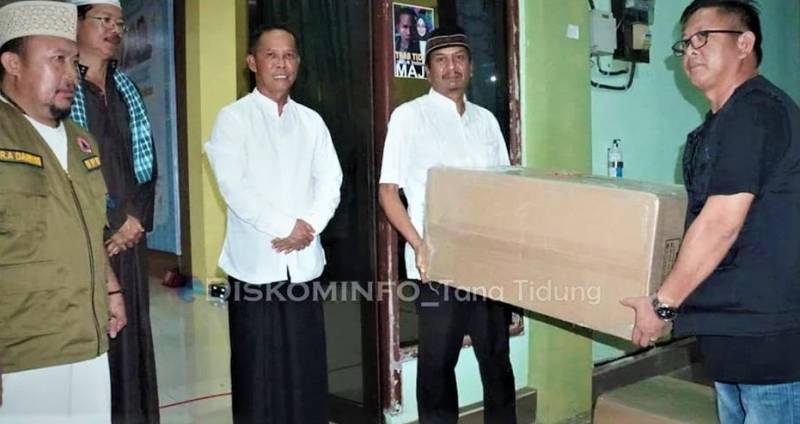 Gugus Tugas Percepatan Penanganan Covid-19 KTT, Terima Bantuan APD dari Provinsi Kaltara