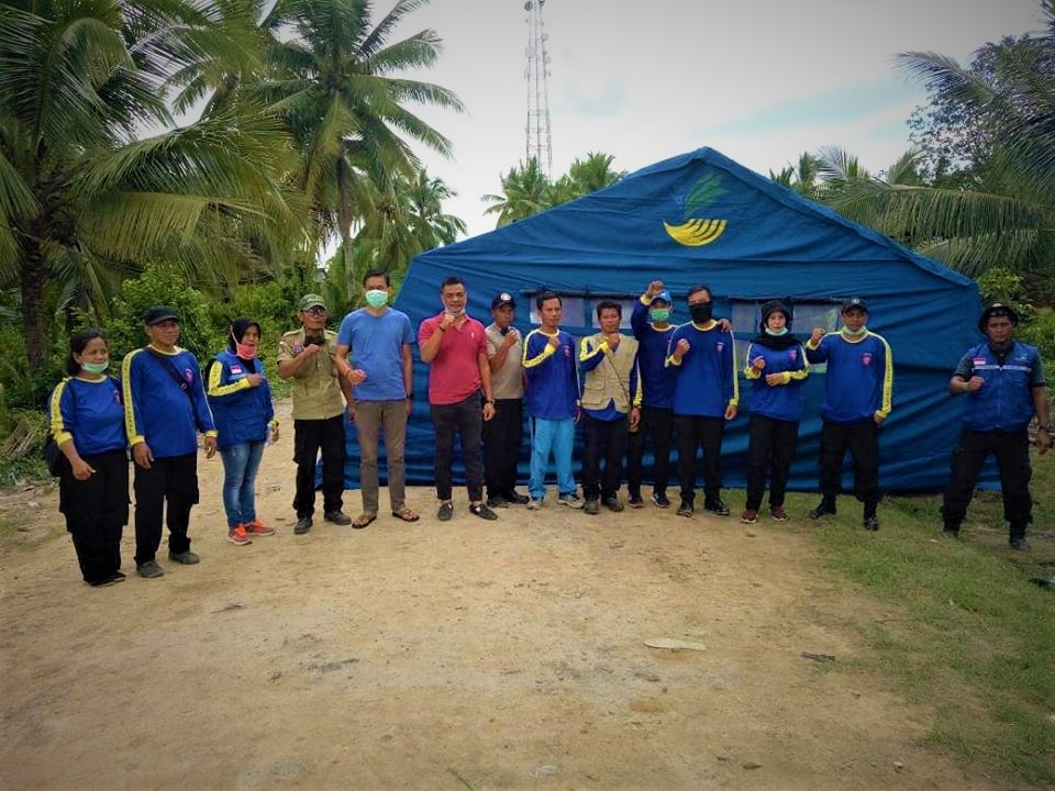 Pemasangan Posko Tambahan di Pos Jaga Desa Bebatu Oleh Dinas Sosial dan PMD