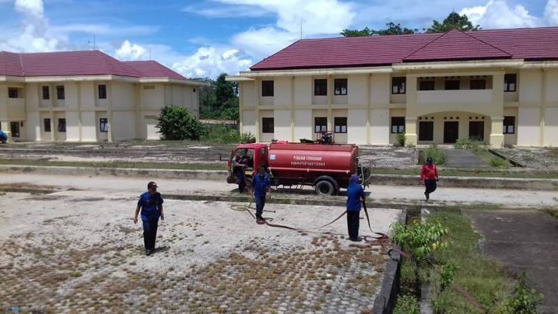 Mempersiapkan Tempat Untuk Kedatangan Para Mahasiswa(i) Asal Tana Tidung Yang Kuliah di Kalimantan Timur