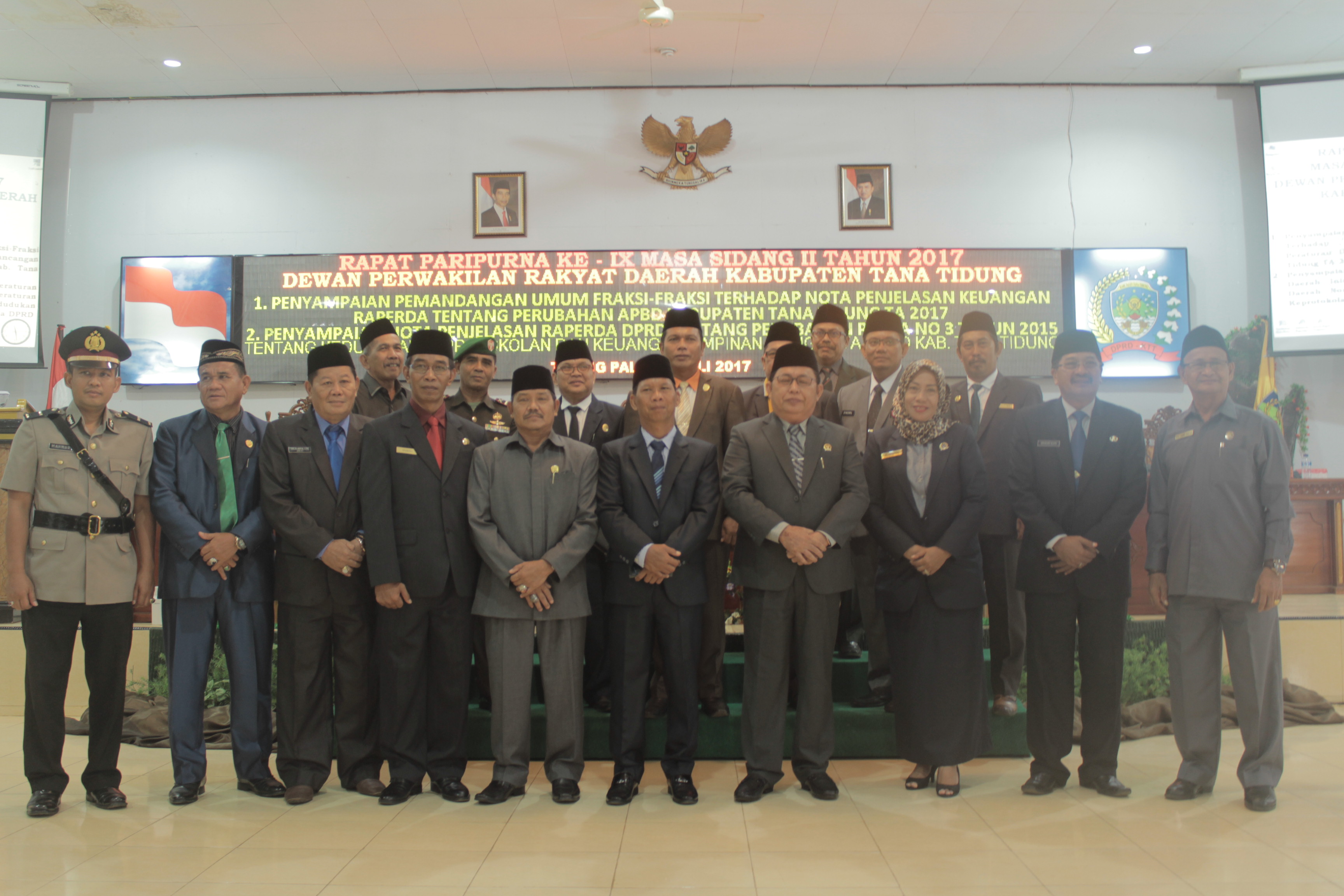 Rapat Paripurna Ke-IX Masa Sidang II Tahun 2017