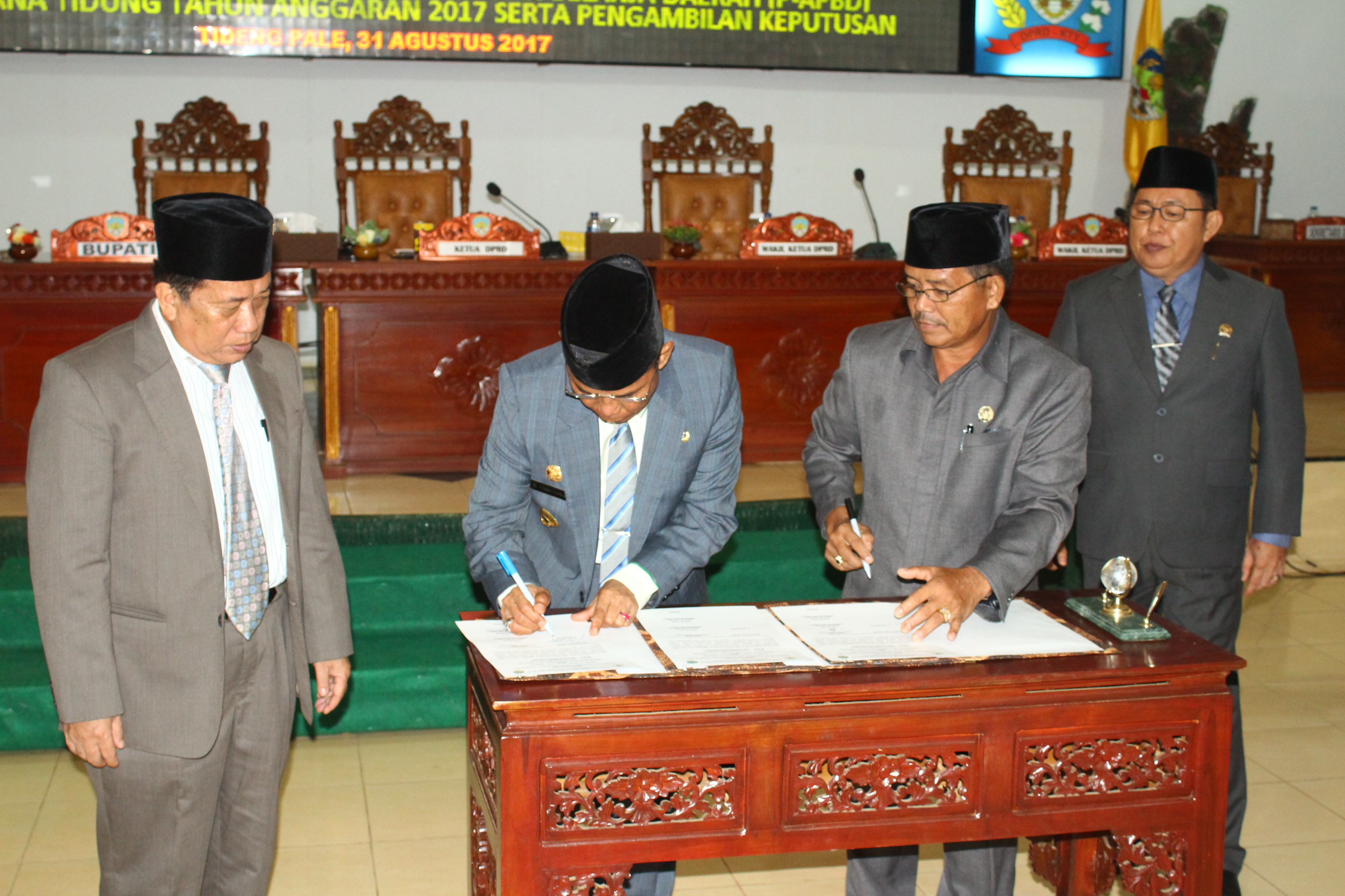 Rapat Paripurna Ke-XV Masa Sidang II Tahun 2017