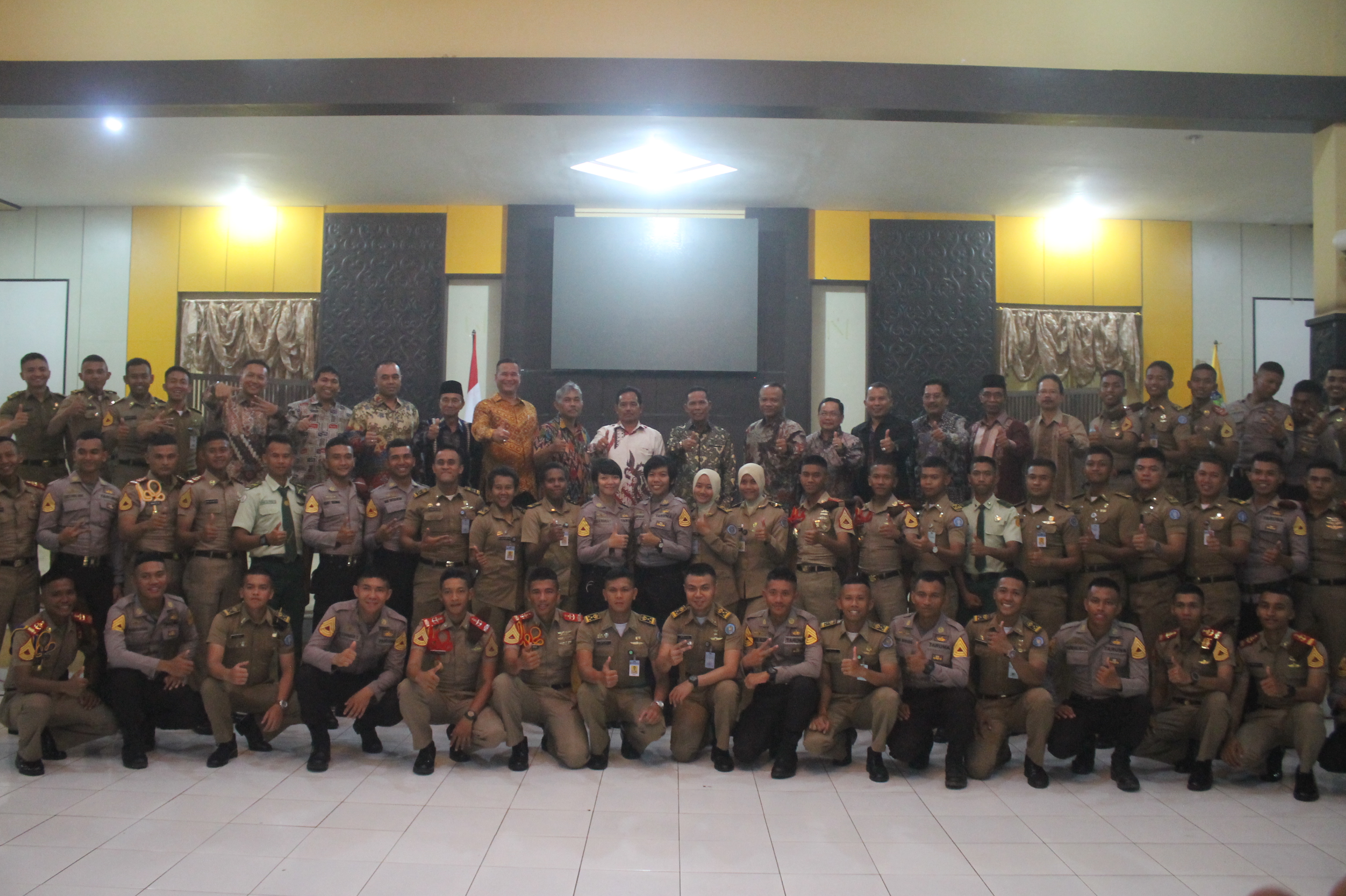 Penutupan dan Pelepasan Latsitarda Nusantara KE XXXVII 