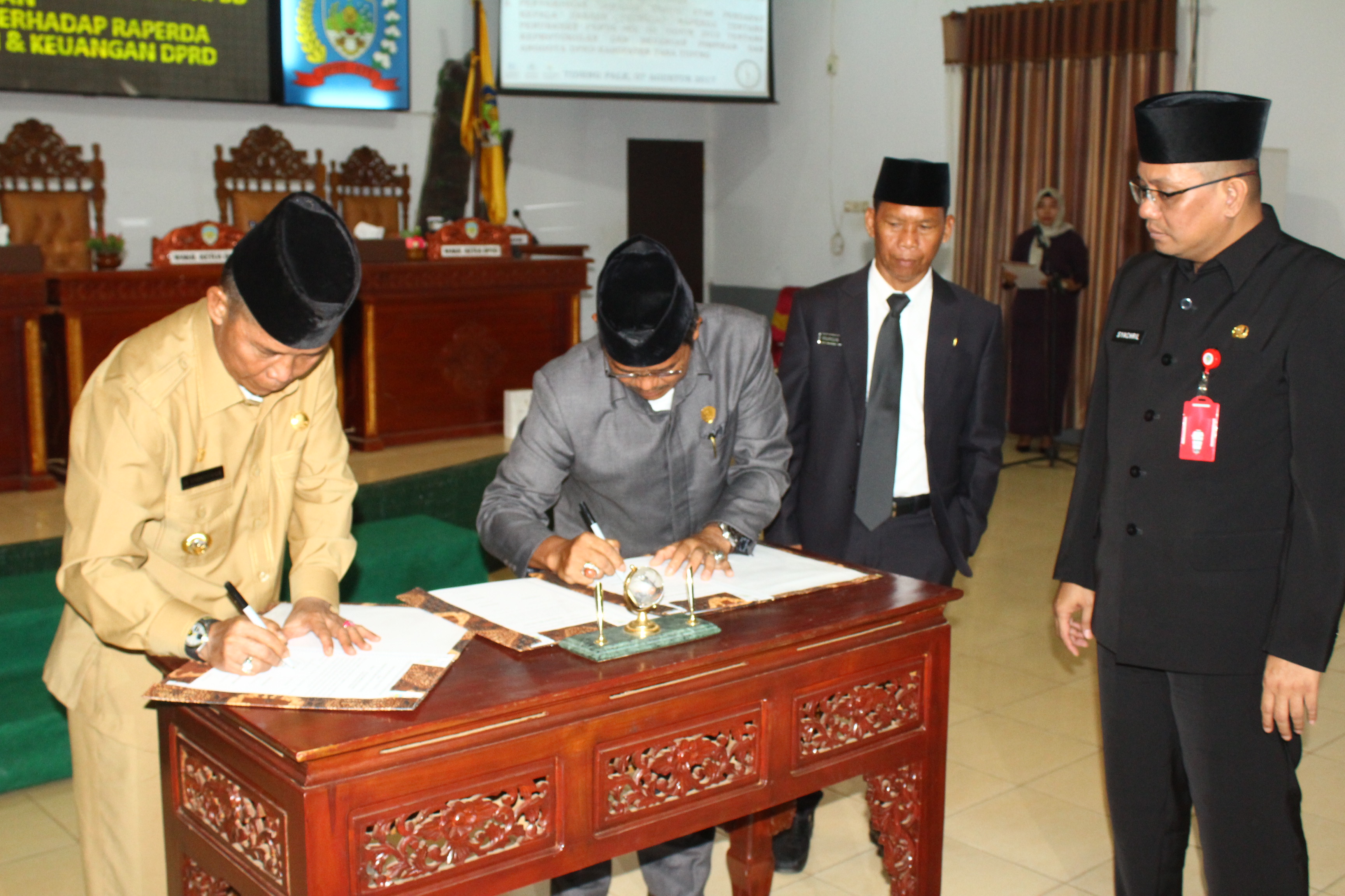 Rapat Paripurna Ke-XII Masa Sidang II Tahun 2017