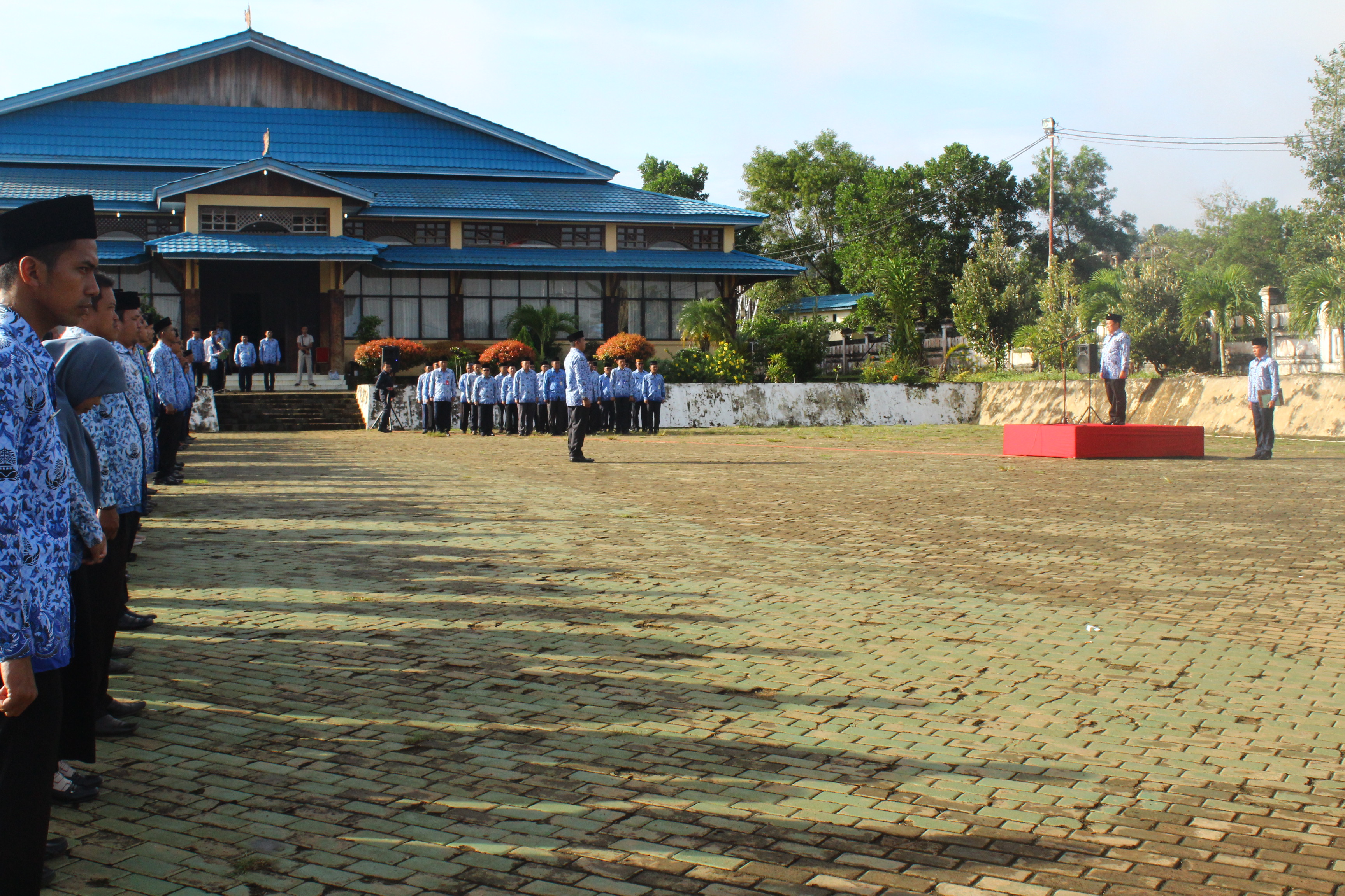 Upacara Memperingati 